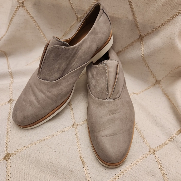 Geox Shoes - Geox Respira Taupe Suede Slip-On Loafers Size 38‎ Breathable Comfort Shoes